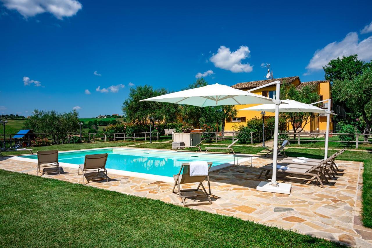 Montenovo Country House Ostra Vetere 外观 照片