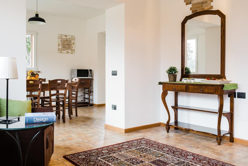 Montenovo Country House Ostra Vetere 外观 照片